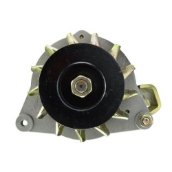 Alternator z regulatorem...