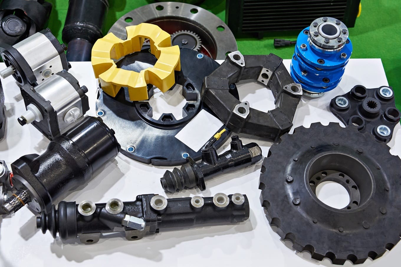 Przegląd ofertowy części do maszyn rolniczych AKPIL